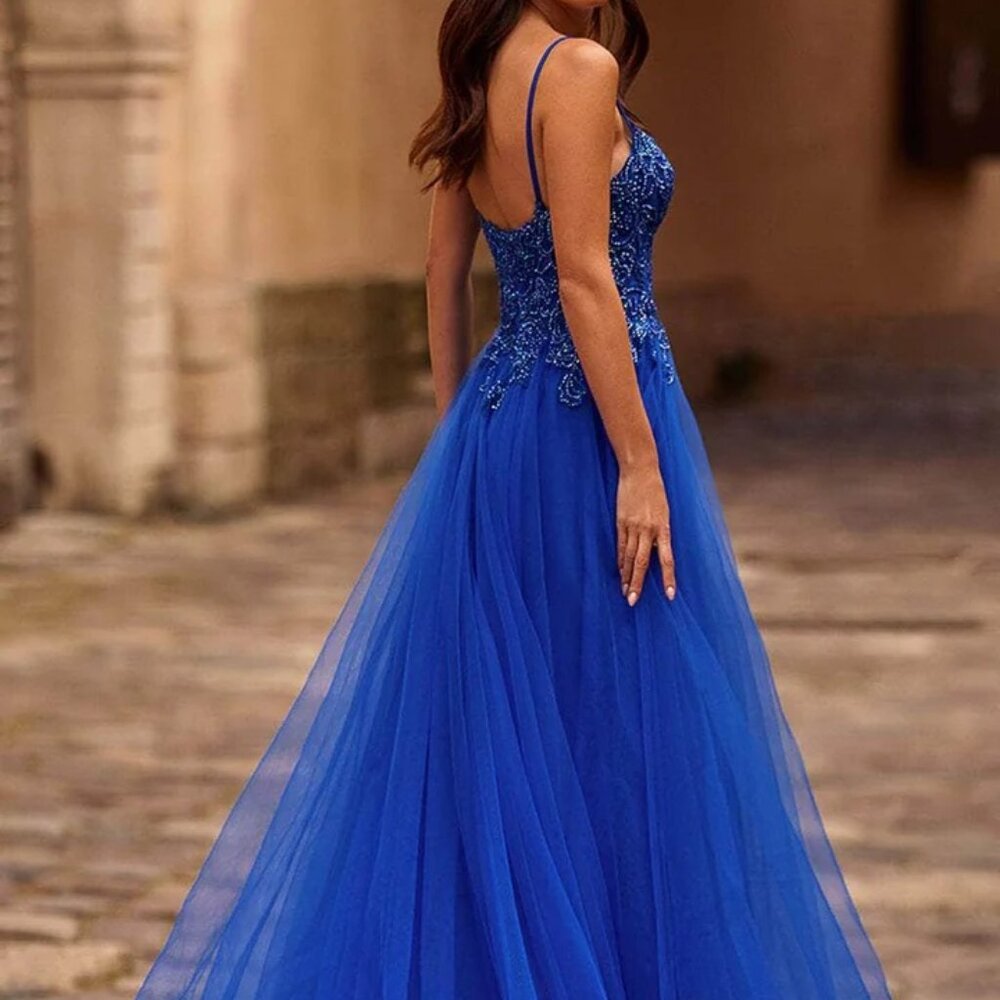 NWT La Femme 32646 Sleeveless Lace Applique Prom Dress Royal Blue Size 14 - Picture 4 of 7